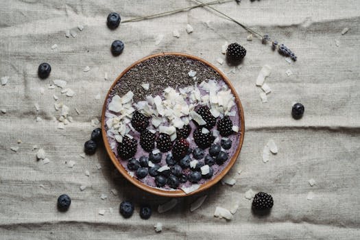 smoothie bowl with fruits